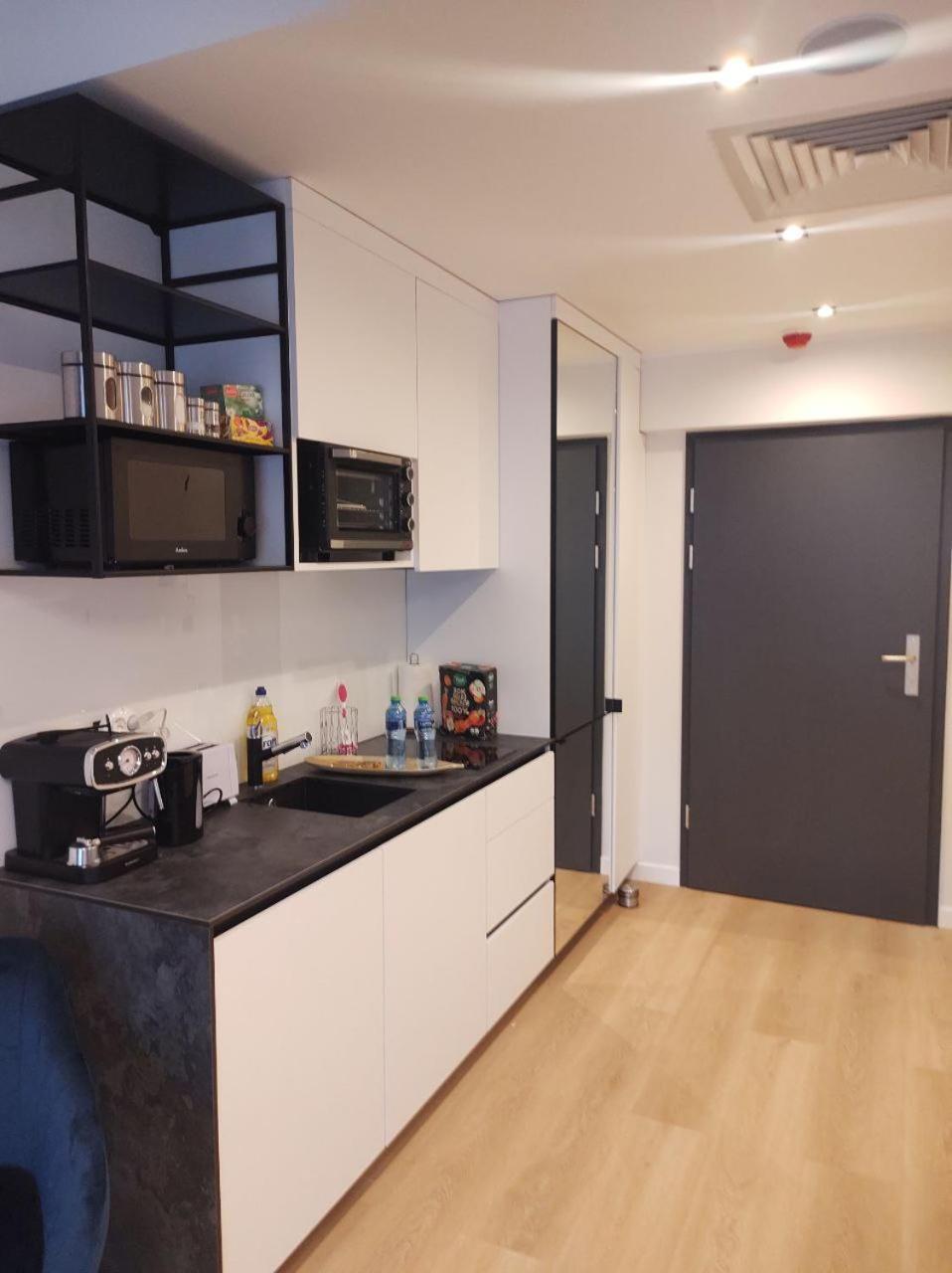 Totu Today-Plac Wolnosci 6 Apartamenty, Faktura Vat, Self Check-In Poznan Ngoại thất bức ảnh